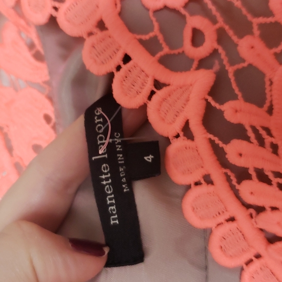 Lace overlay dress - Picture 6 of 8